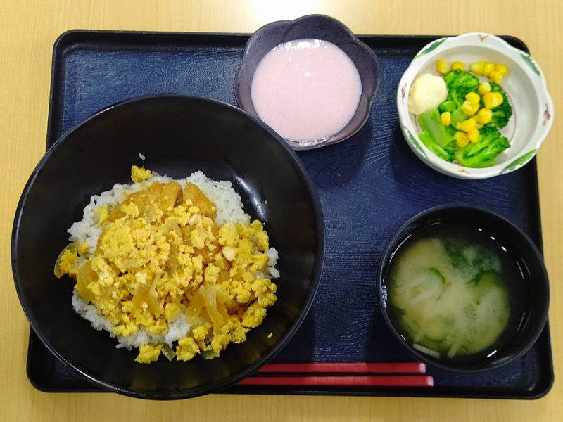 昼食